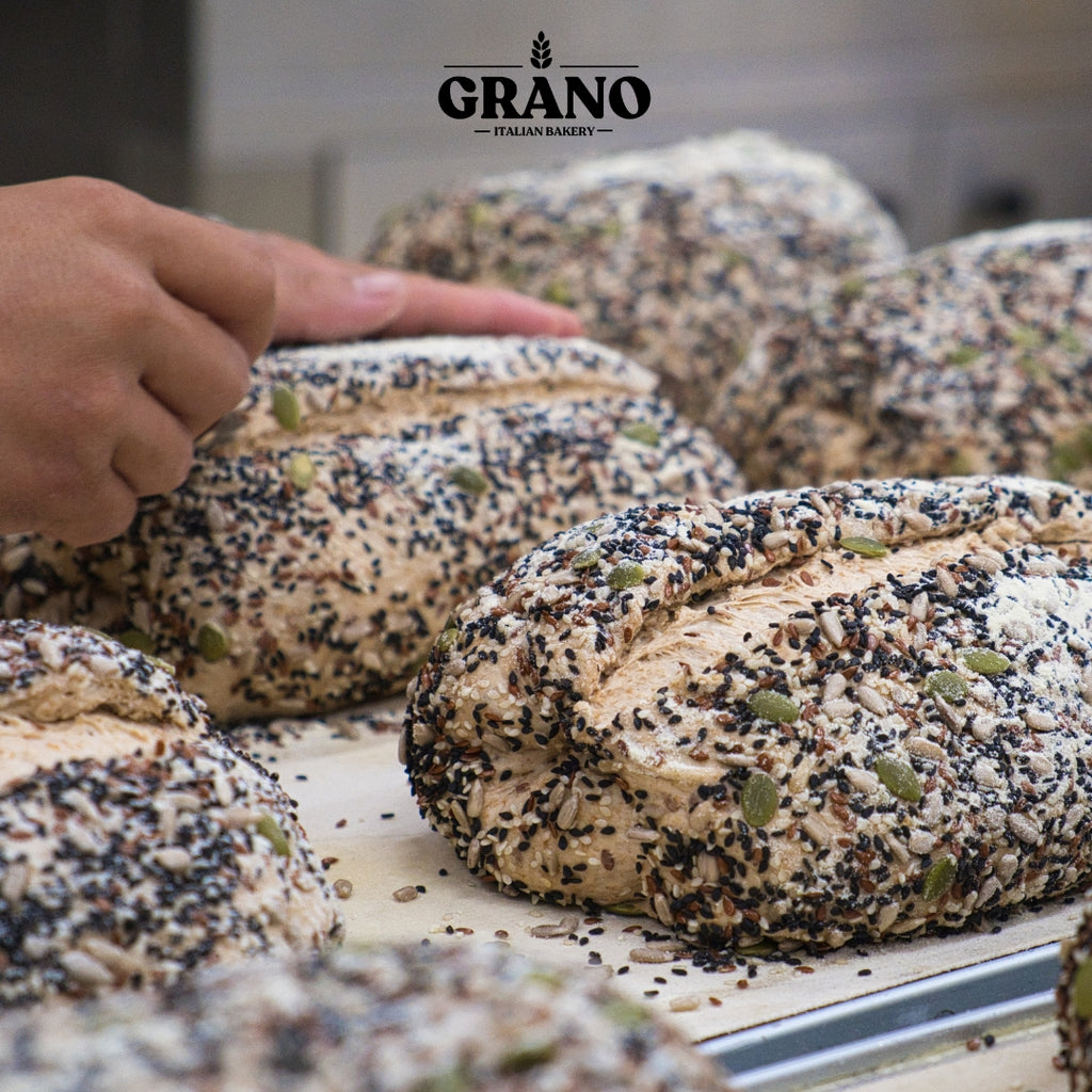 Sourdough Multigrain & Mixed Seeds Bread Loaf (800g before baking)